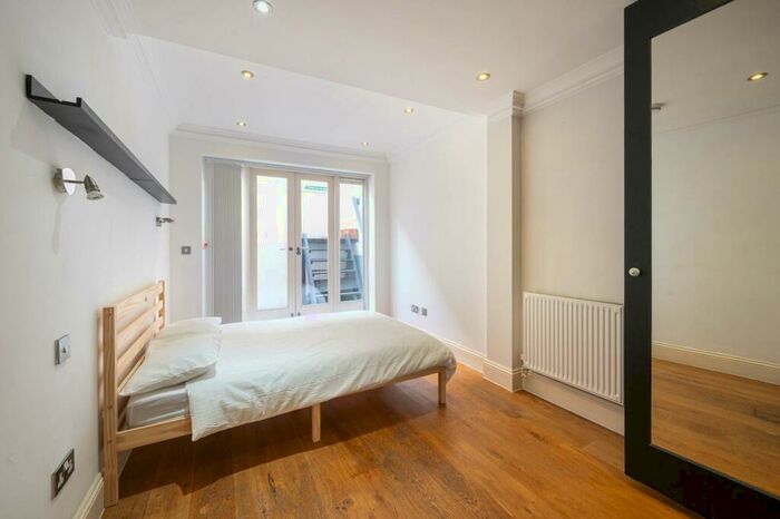 1 Bedroom Flat To Rent In Dalston, Dalston, London, N16