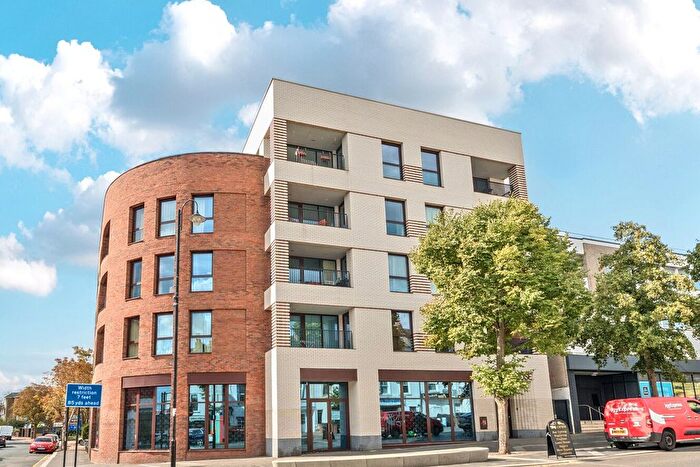 1 Bedroom Flat For Sale In Station Road, South Norwood, London, SE25