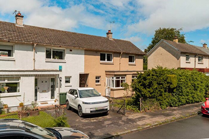 2 Bedroom End Of Terrace House For Sale In Durar Drive, Edinburgh, EH4