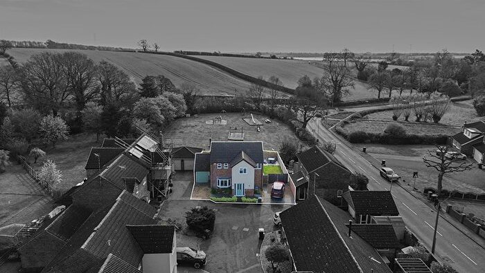 4 Bedroom Detached House For Sale In Berrington Close, Botcheston, Leicester, LE9