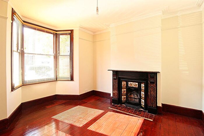 3 Bedroom House To Rent In Hatherley Road, London, E17