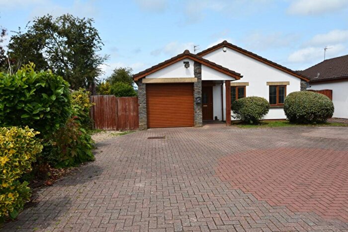 3 Bedroom Detached Bungalow For Sale In Goss Lane, Nailsea, BS48
