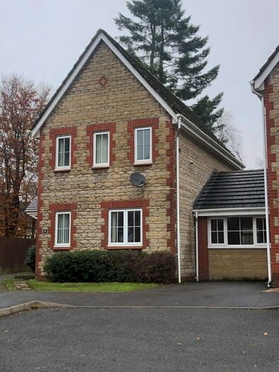 3 Bedroom Semi-Detached House To Rent In Ffordd Ger Y Llyn, Tircoed Village, SA4