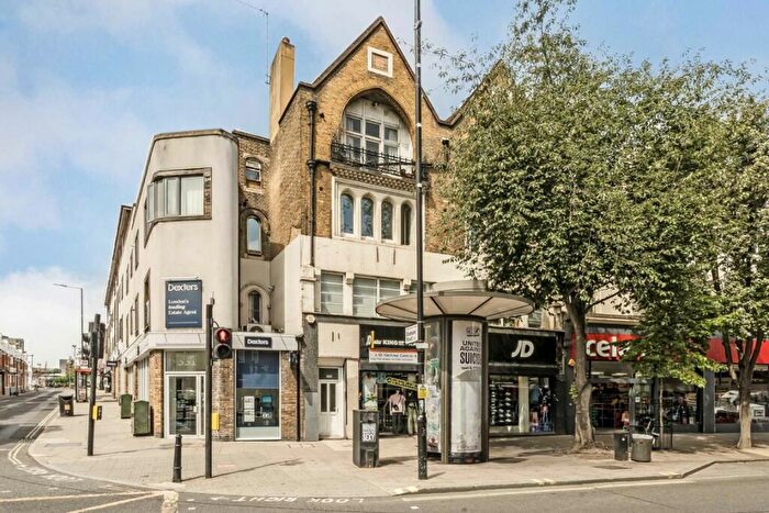 1 Bedroom Flat To Rent In Mare Street, Hackney Central, E8