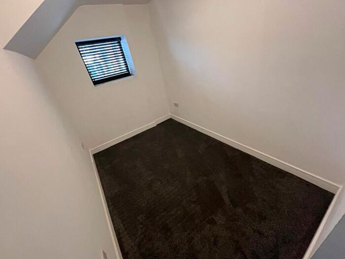 1 Bedroom Flat To Rent In Church Street, Ripley, DE5