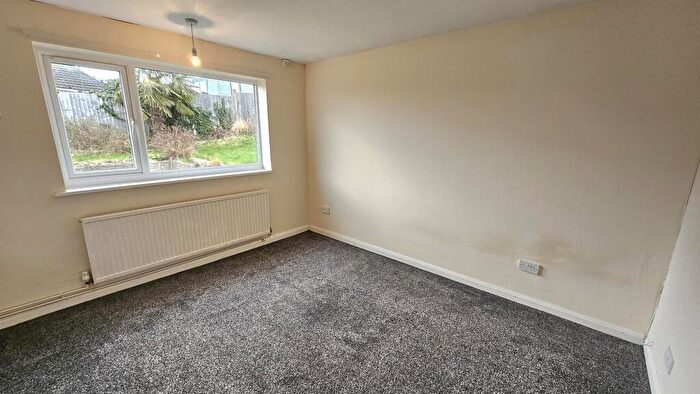 2 Bedroom Bungalow To Rent In Manifold Drive, Nottingham, NG16