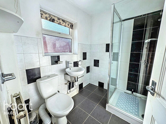 1 Bedroom Bungalow For Sale In Meadow Way, Wimblington, PE15