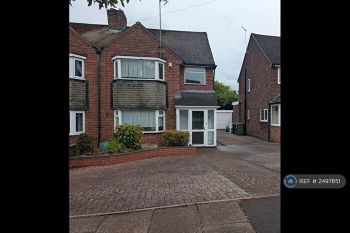 3 Bedroom Semi-Detached House To Rent In Wimperis Way, Birmingham, B43