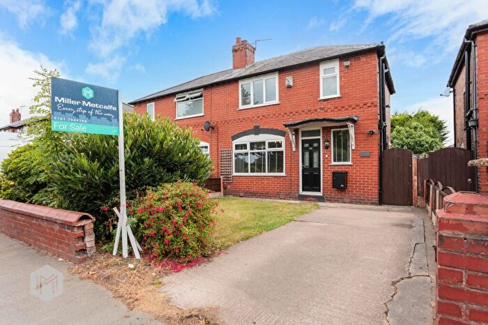 3 Bedroom Semi Detached House For Sale In Bolton Road, Swinton, M27