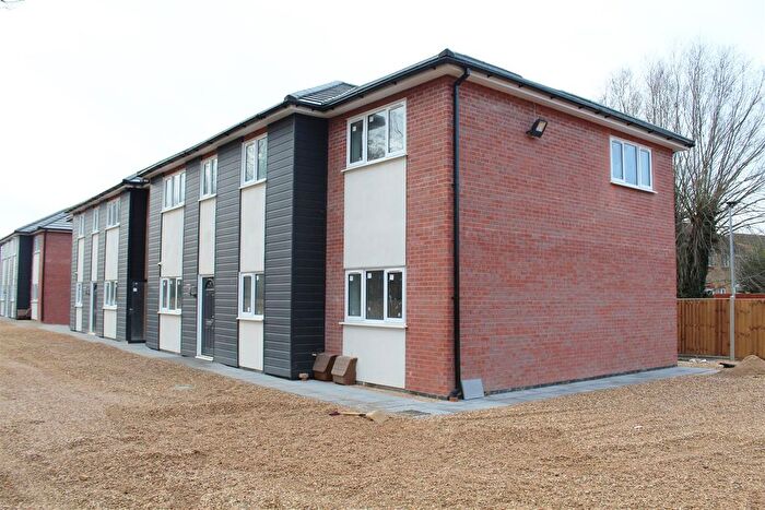 2 Bedroom Flat To Rent In Oxney Road, Peterborough, PE1