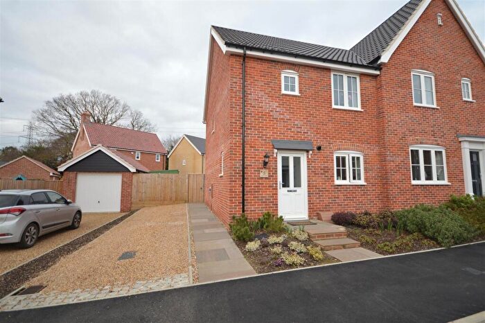 3 Bedroom End Of Terrace House To Rent In Aldringham, IP16