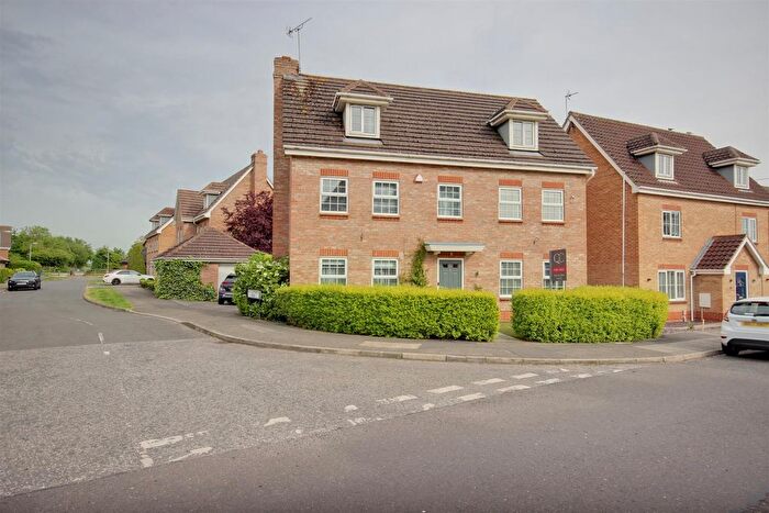 5 Bedroom Detached House For Sale In Elloughtonthorpe Way, Brough, HU15