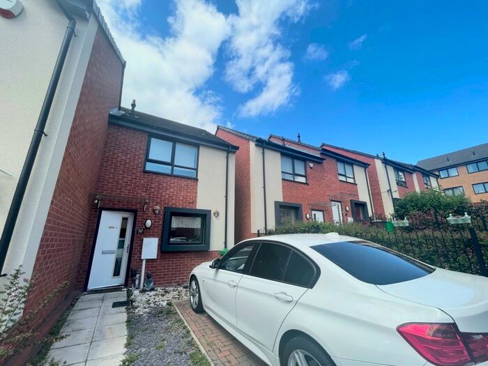 2 Bedroom House To Rent In Jersey Gardens, Nottingham, NG3