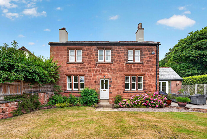 4 Bedroom Detached House For Sale In Broomlands, Wirral, CH60