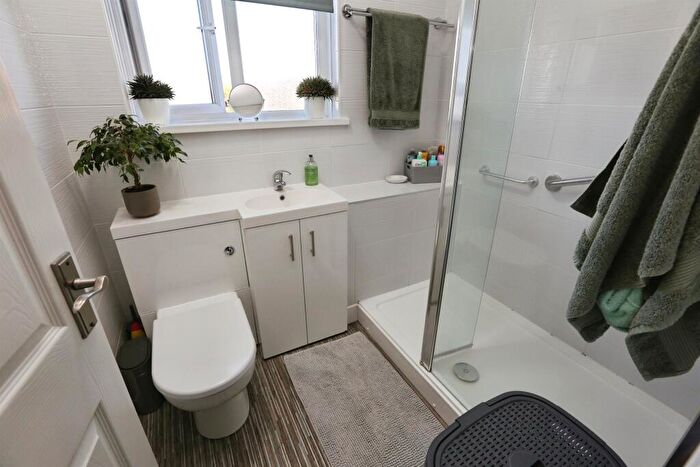 2 Bedroom Semi-Detached House For Sale In Tukes Avenue, Gosport, PO13