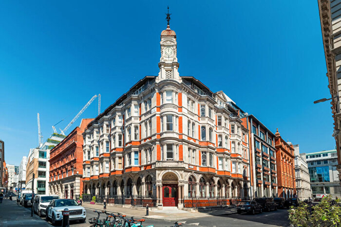 2 Bedroom Flat For Sale In Temple Avenue, London, EC4Y