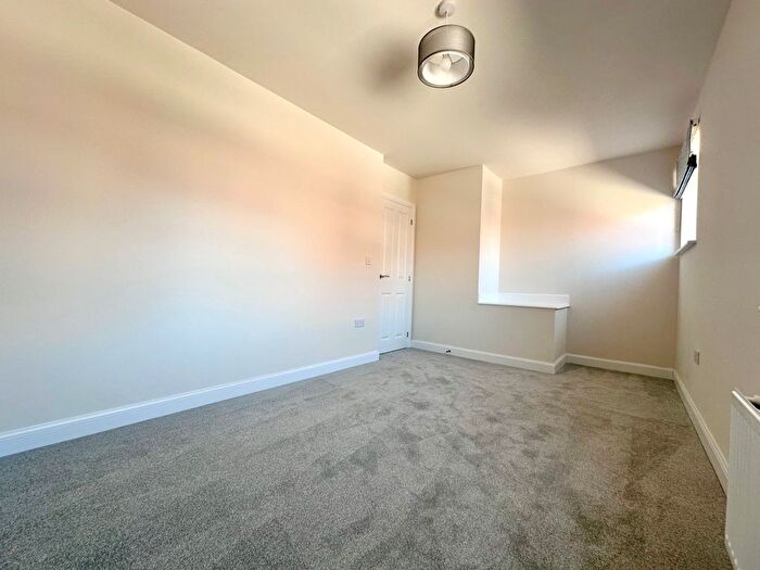 4 Bedroom Property To Rent In Down House Drive, Cambridge, CB3