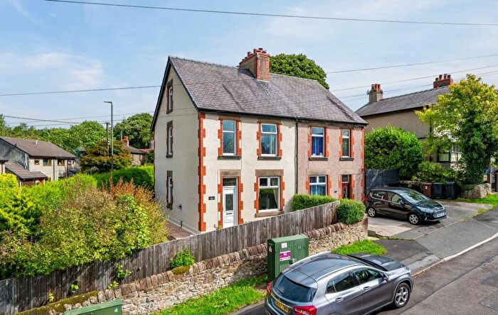 3 Bedroom Semi Detached House For Sale In Netherfield Road, Chapel-En-Le-Frith, SK23