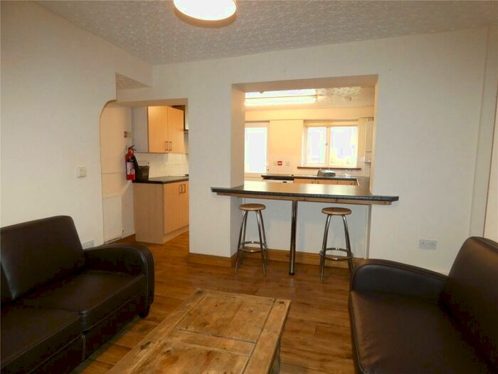 5 Bedroom Terraced House To Rent In Caellepa, Bangor, Gwynedd, LL57