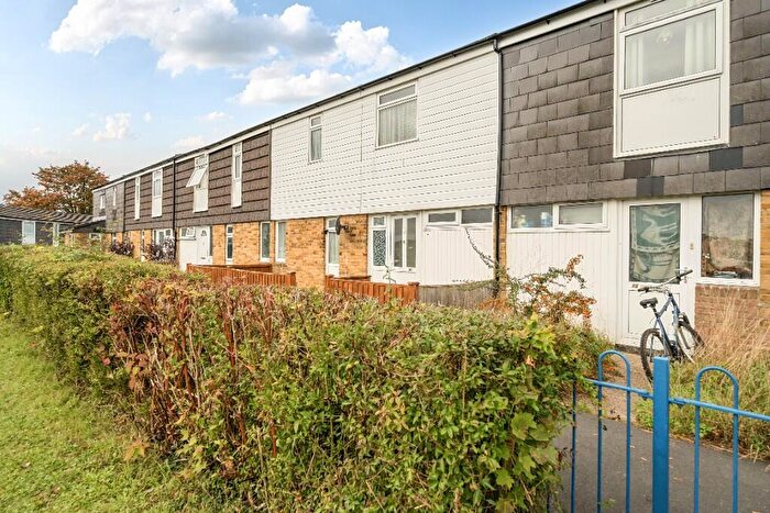 3 Bedroom Terraced House For Sale In Sidlaw Close, Basingstoke, Hampshire, RG22