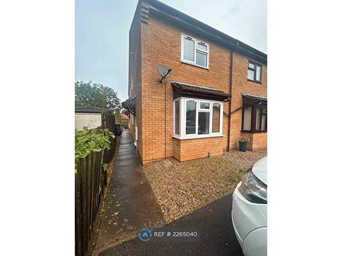 1 Bedroom Maisonette To Rent In Compton Way, Earls Barton, Northampton, NN6