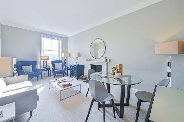 2 Bedroom Flat For Sale In Egerton Gardens, Chelsea, London, SW3