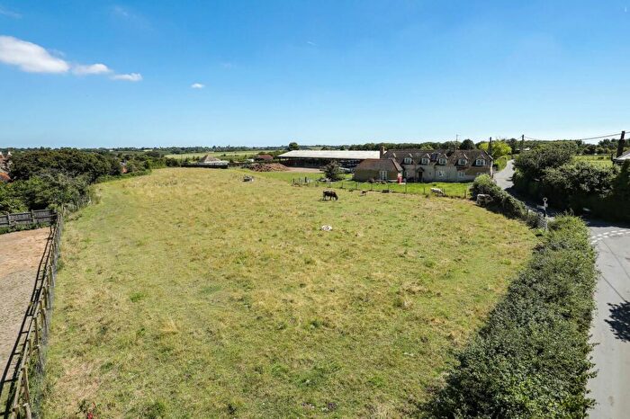 6 Bedroom Farm House For Sale In Mill Road, Staple, CT3