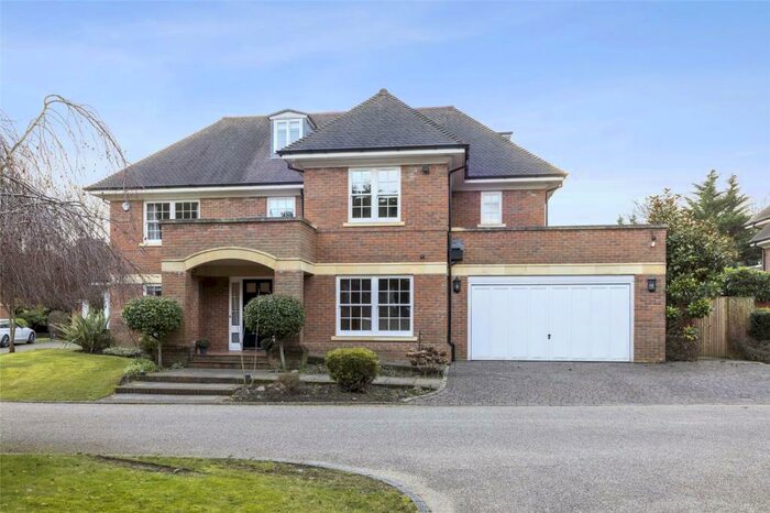 6 Bedroom Detached House To Rent In Eastcott Close, Kingston Hill, Surrey, KT2