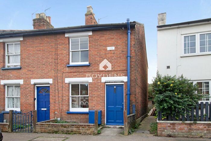 2 Bedroom End Of Terrace House To Rent In Winnock Road, New Town, CO1