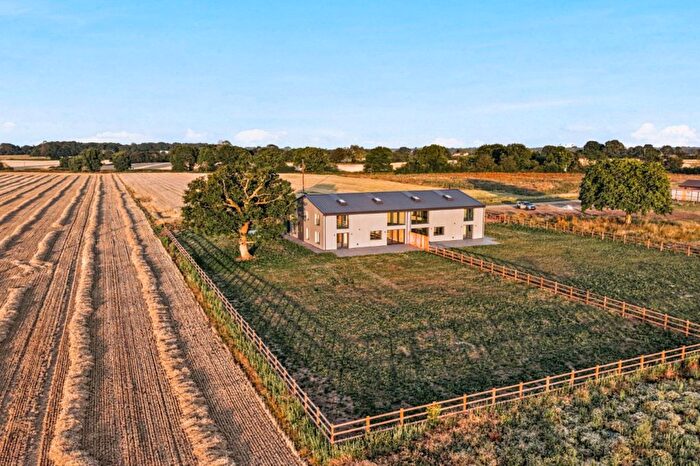 5 Bedroom Barn Conversion For Sale In Woodbarn Lane, Carlton Colville, NR33