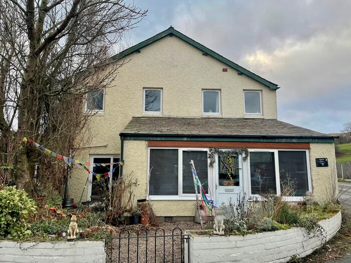 5 Bedroom Detached House For Sale In Main Street, Brough, Kirkby Stephen, CA17