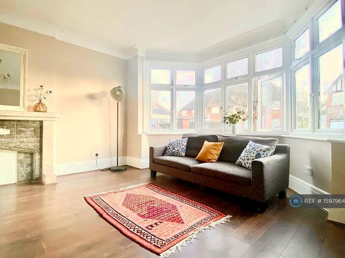 2 Bedroom Flat To Rent In Anson Road, London, NW2