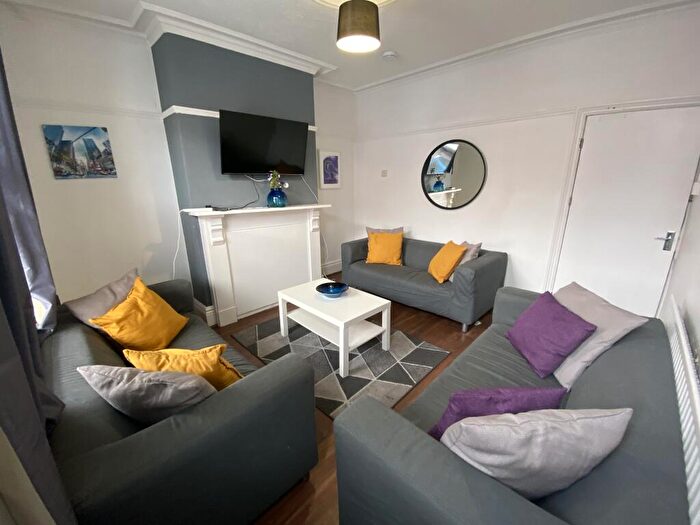 5 Bedroom Terraced House To Rent In Pomona Street, Ecclesall, Sheffield, S11