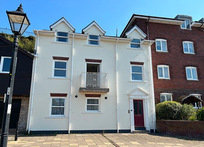 3 Bedroom Flat To Rent In Clipper Quay, The Quay, Exeter, EX2