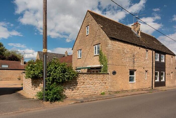 3 Bedroom Semi-Detached House For Sale In Main Street, Glapthorn, Northamptonshire, PE8