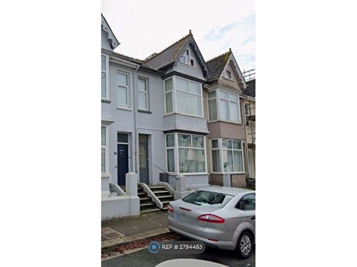 2 Bedroom Flat To Rent In Abingdon Road, Plymouth, PL4