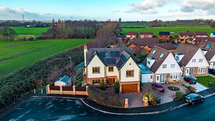 6 Bedroom Detached House For Sale In South Meade, Maghull, L31