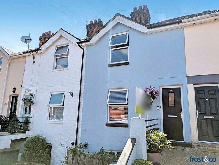 3 Bedroom Terraced House For Sale In Salisbury Road, Lower Parkstone, Poole, Dorset, BH14