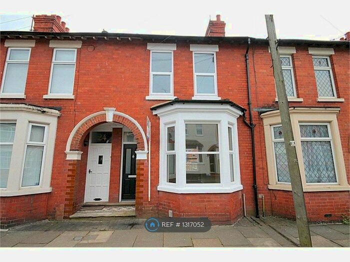 2 Bedroom Terraced House To Rent In Dundee Street, Northampton, NN5