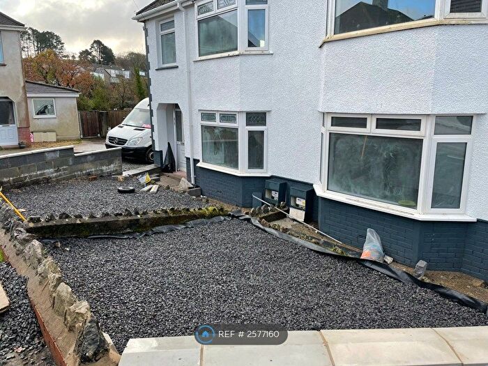 3 Bedroom Semi-Detached House To Rent In Badminton Gardens, Swansea, SA5