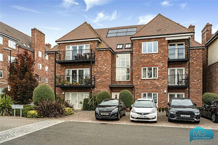 2 Bedroom Flat For Sale In Henry Darlot Drive, London, NW7