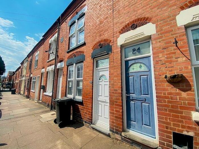 3 Bedroom Terraced House To Rent In Montague Road, Clarendon Park, LE2