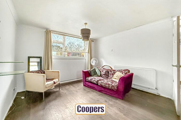 2 Bedroom Terraced House For Sale In James Galloway Close, Binley, CV3