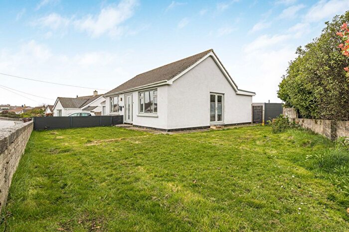 3 Bedroom Detached Bungalow For Sale In Trelawney Avenue, Treskerby, TR15