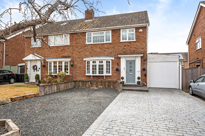 3 Bedroom Semi Detached House For Sale In Bois Hall Gardens, Halstead, Essex, CO9