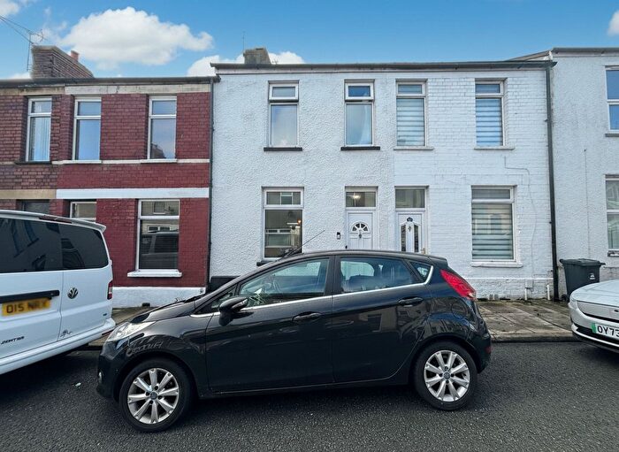 2 Bedroom Terraced House For Sale In Bell Street, Barry, CF62
