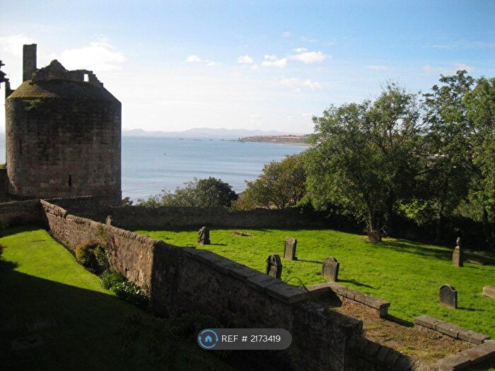 1 Bedroom Flat To Rent In The Kyles, Kirkcaldy, KY1