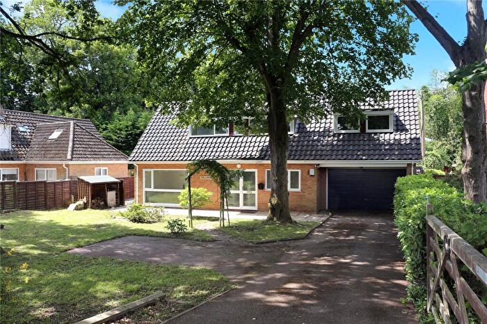 4 Bedroom Detached House For Sale In The Street, Surlingham, Norwich, Norfolk, NR14