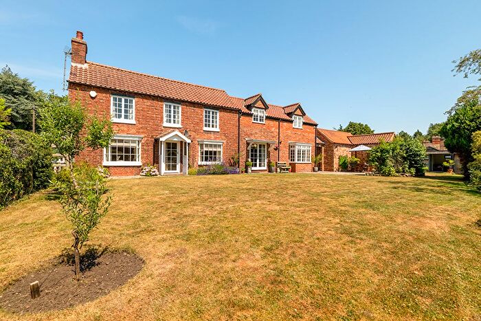4 Bedroom Detached House For Sale In Front Street, Tealby, LN8