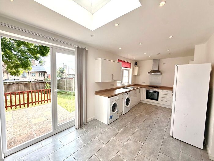 3 Bedroom Property To Rent In Clarendon Green, Orpington, BR5